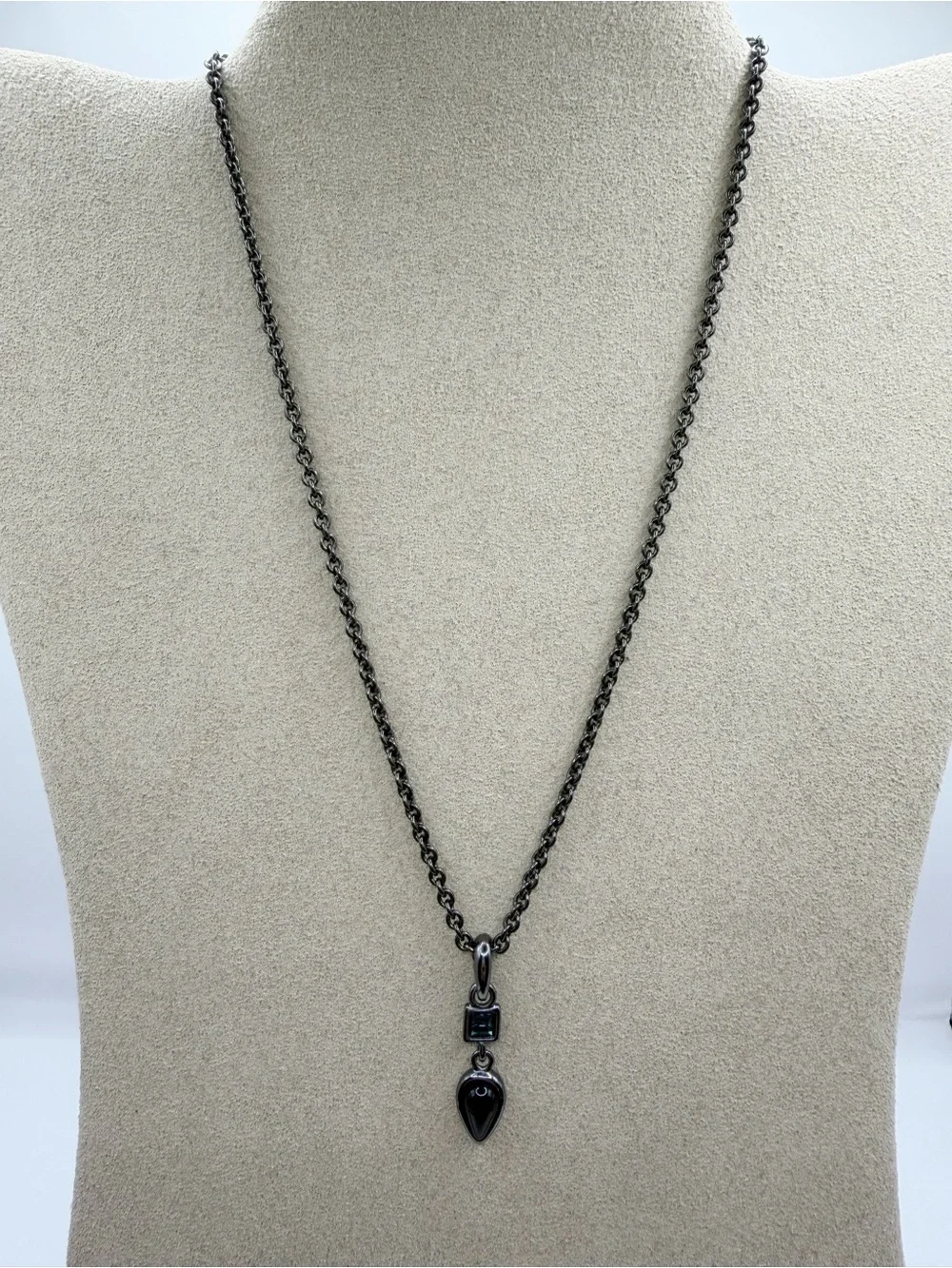 Black Minimalist Drop Pendant Necklace | Geometric Teardrop Pendant Necklace